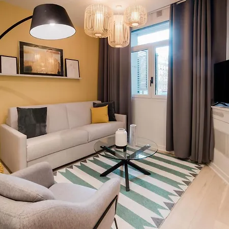 Appartamento Desnos : Au Coeur De La Rive Gauche, Neuf, Design, 2 Personnes